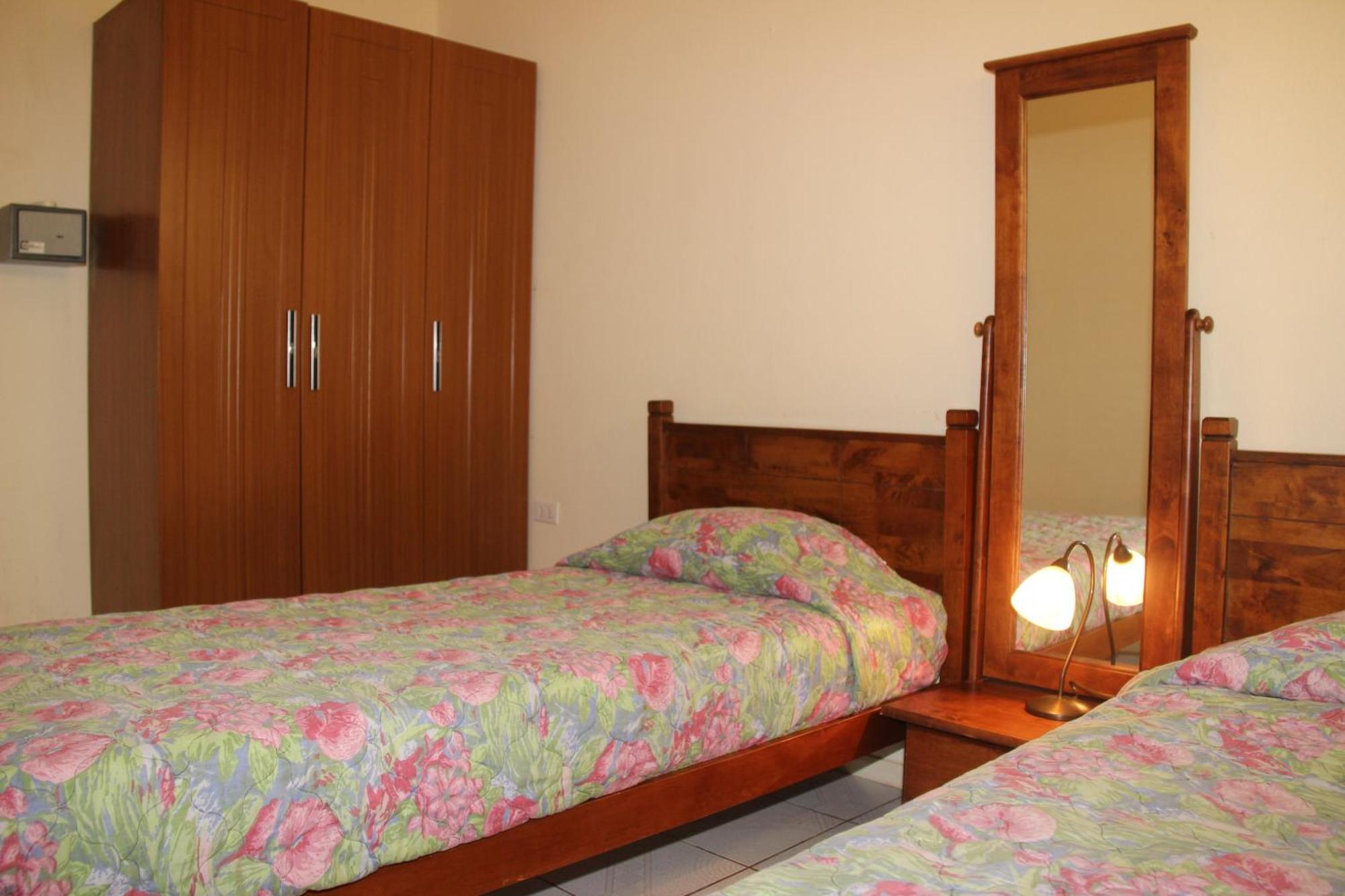 Camacuri Apartments 오란제스타트 객실 사진